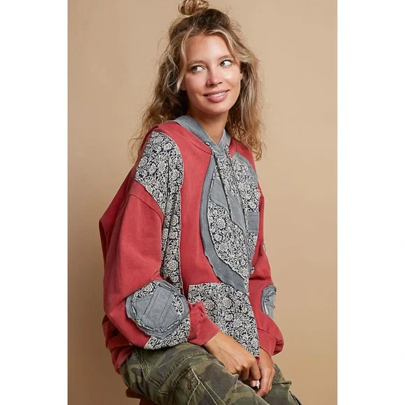 POL Red Floral Peace Patch Vintage Washed Hoodie - Picture 5 of 7